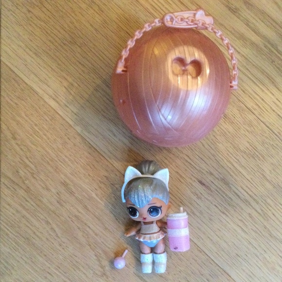 Kitty Queen LOL Surprise Doll Series Glam Glitter (GG-001) - Picture 3 of 6